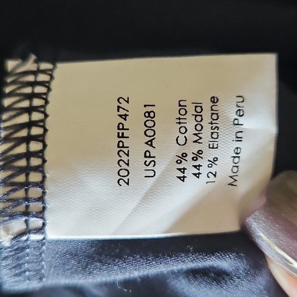 Universal Standard Navy Leggings - Picture 3 of 3